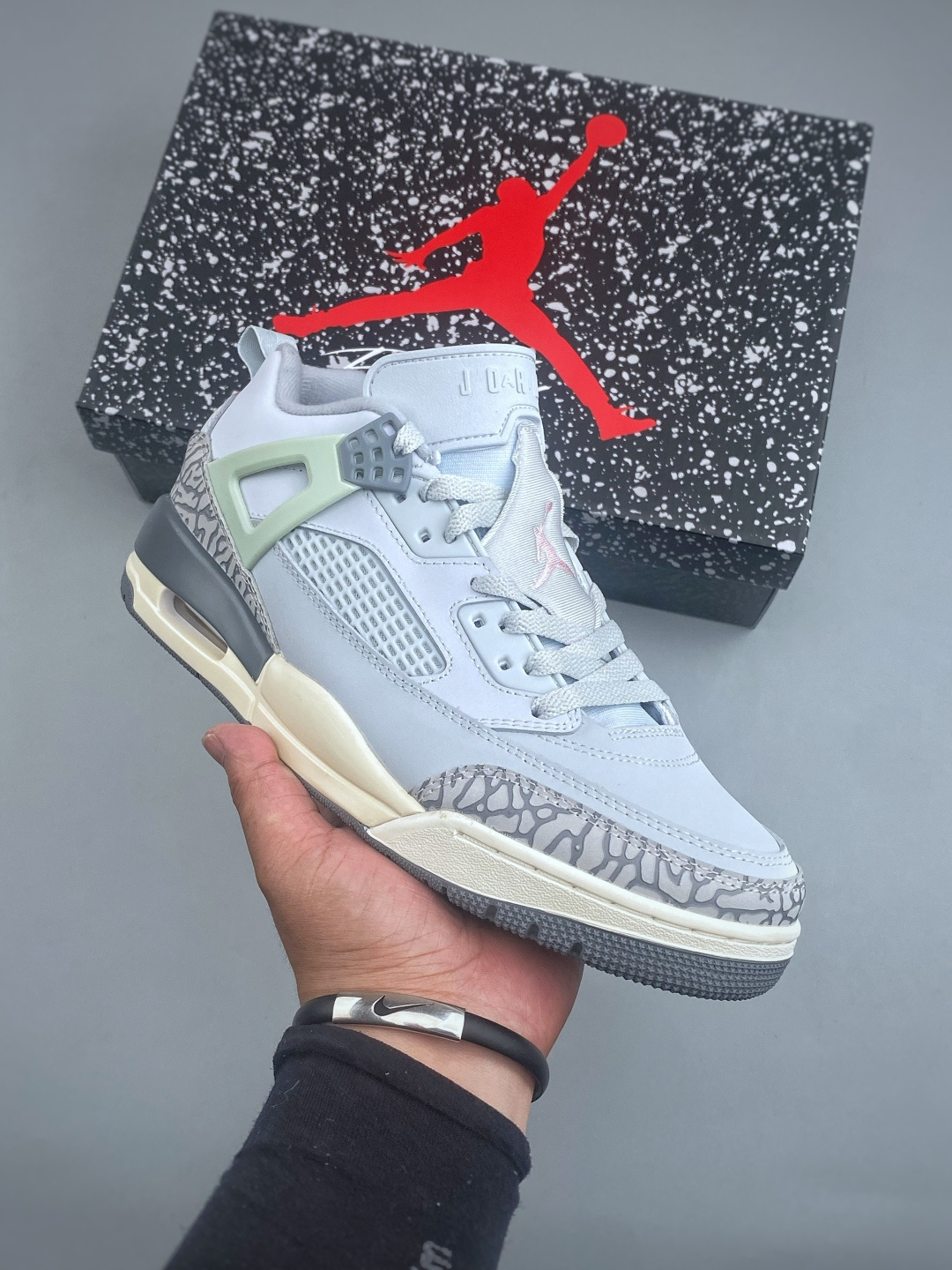 Nike JORDAN SPIZIKE LOW CNY