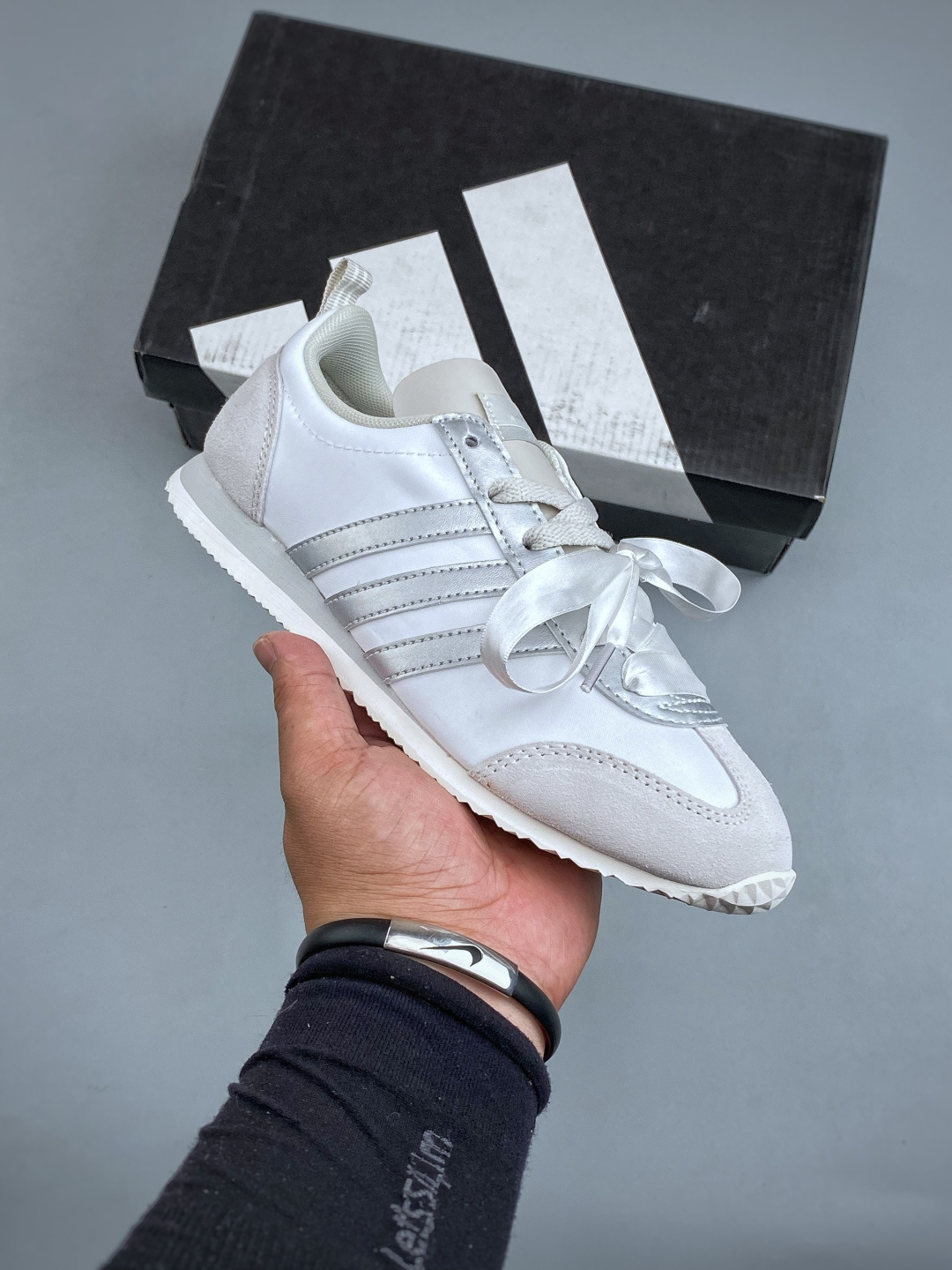 Adidas Originals VS JOG 2.0