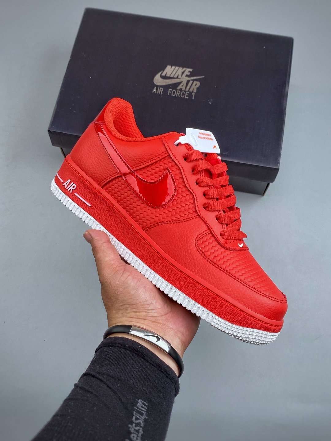 NIKE AIR FORCE 1'07