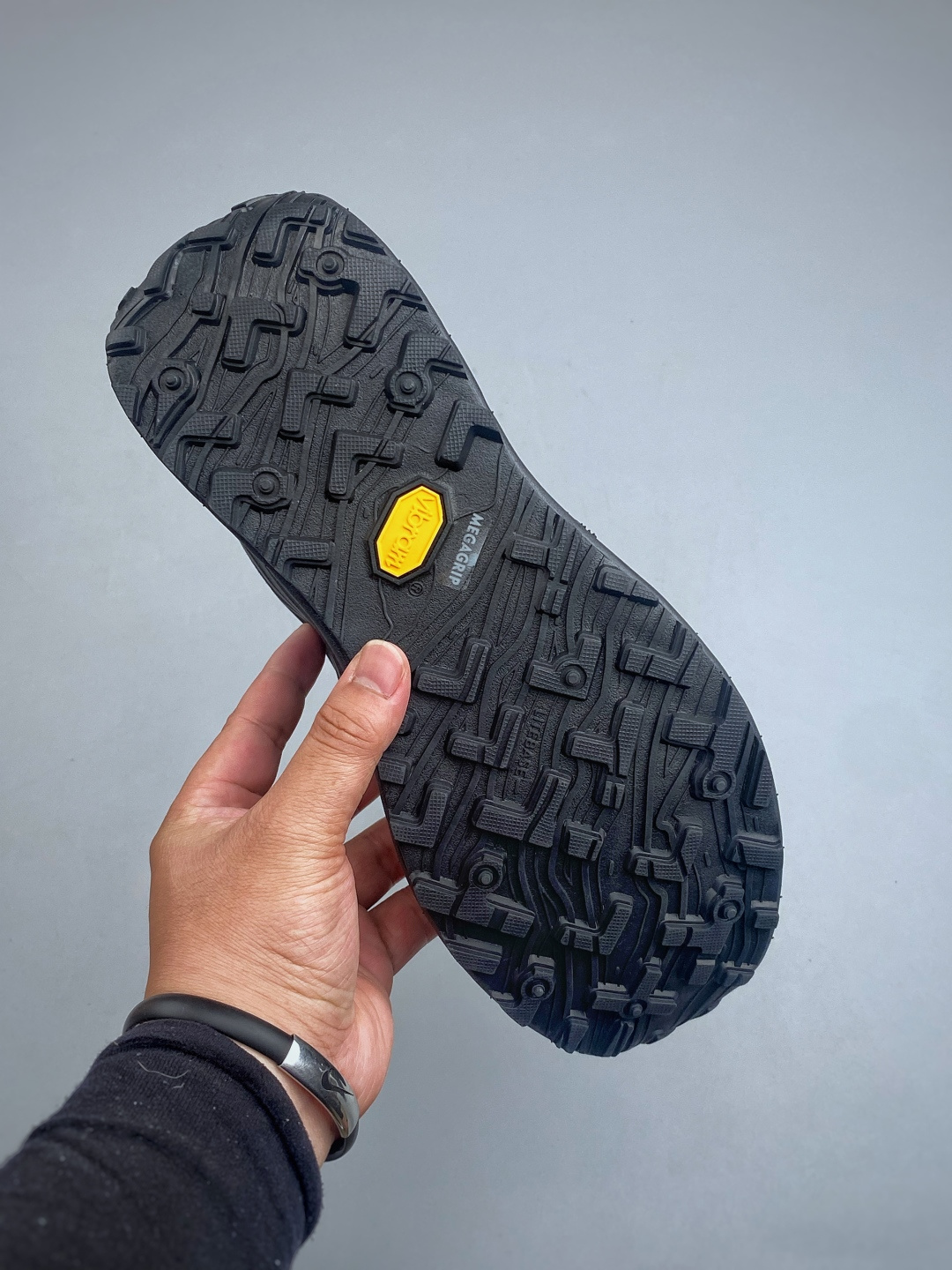 K NORDA 002 M 厚底系带耐磨 低帮 户外 越野登山功能鞋舒适鞋面 具有很好的延展性 时尚质感