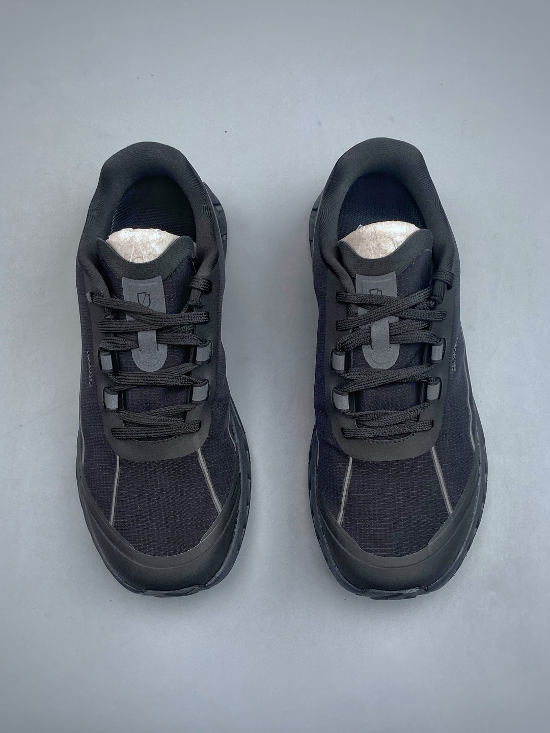 K NORDA 002 M 厚底系带耐磨 低帮 户外 越野登山功能鞋舒适鞋面 具有很好的延展性 时尚质感