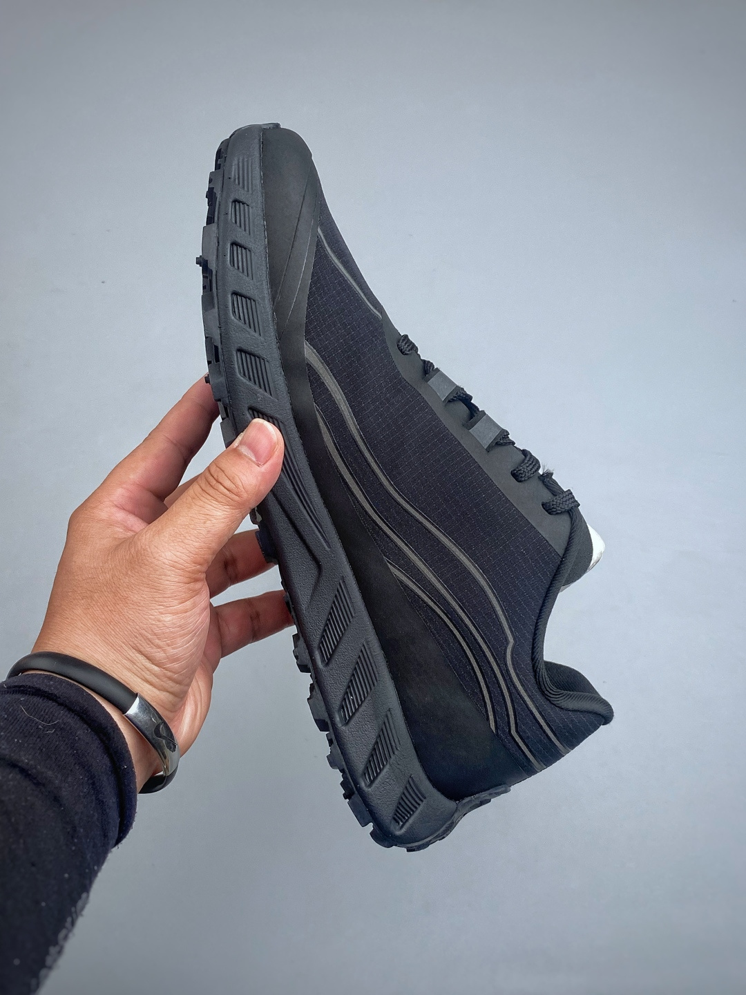 K NORDA 002 M 厚底系带耐磨 低帮 户外 越野登山功能鞋舒适鞋面 具有很好的延展性 时尚质感