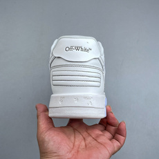 G Off-White C/O VirGil Abloh 人气单品 OW最新款情侣款跑鞋百分百原盒正确版 G Off-White C/O VirGil Abloh 人气单品 OW最新款情侣款跑鞋百分百原盒正确版
