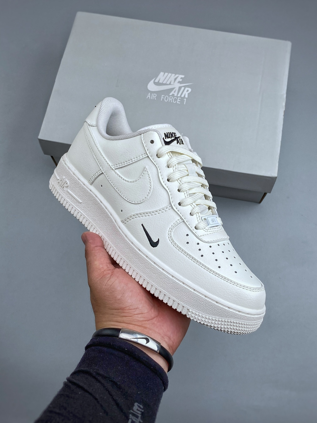 NIKE AIR FORCE 1'07 ESS