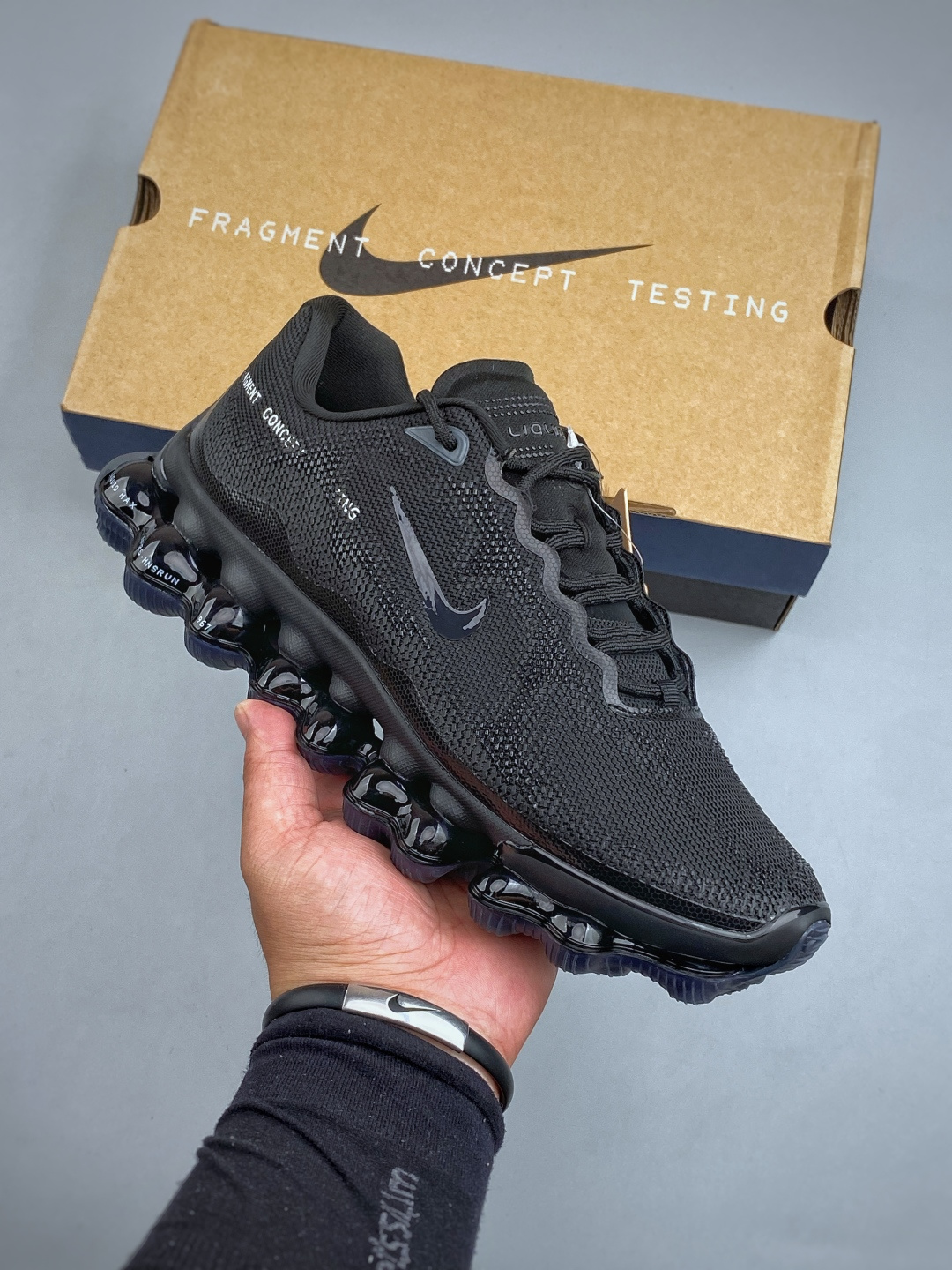 NIKE AIR LIQUID MAX