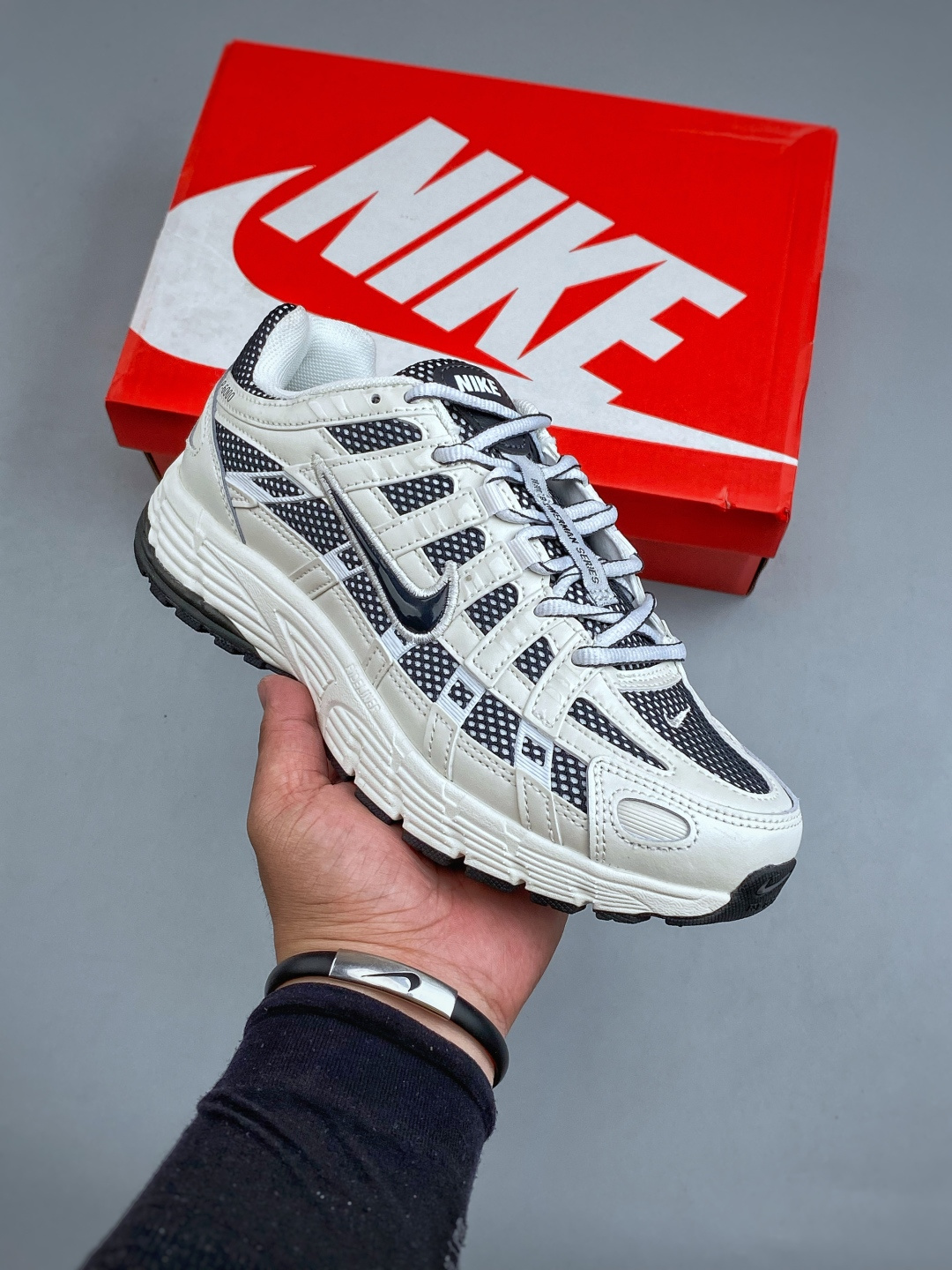 Nike P-6000