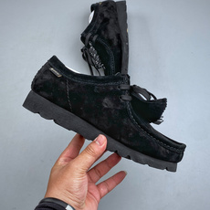 F 其乐Clarks Wallebee 乐福风格袋鼠鞋注意户外防水面料Gore-Tex的面料 结合工装优 F 其乐Clarks Wallebee 乐福风格袋鼠鞋注意户外防水面料Gore-Tex的面料 结合工装优