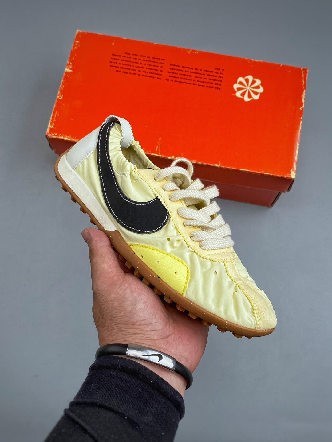 NIKE W JACQUEMUS MOON SHOE SP