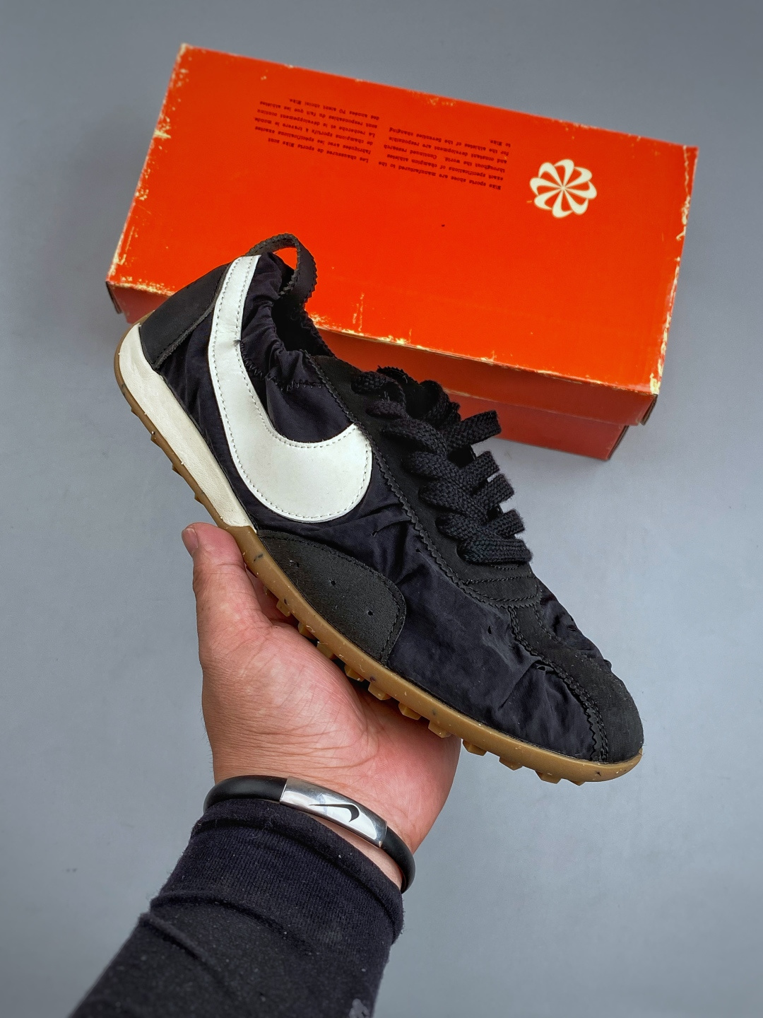 NIKE W JACQUEMUS MOON SHOE SP