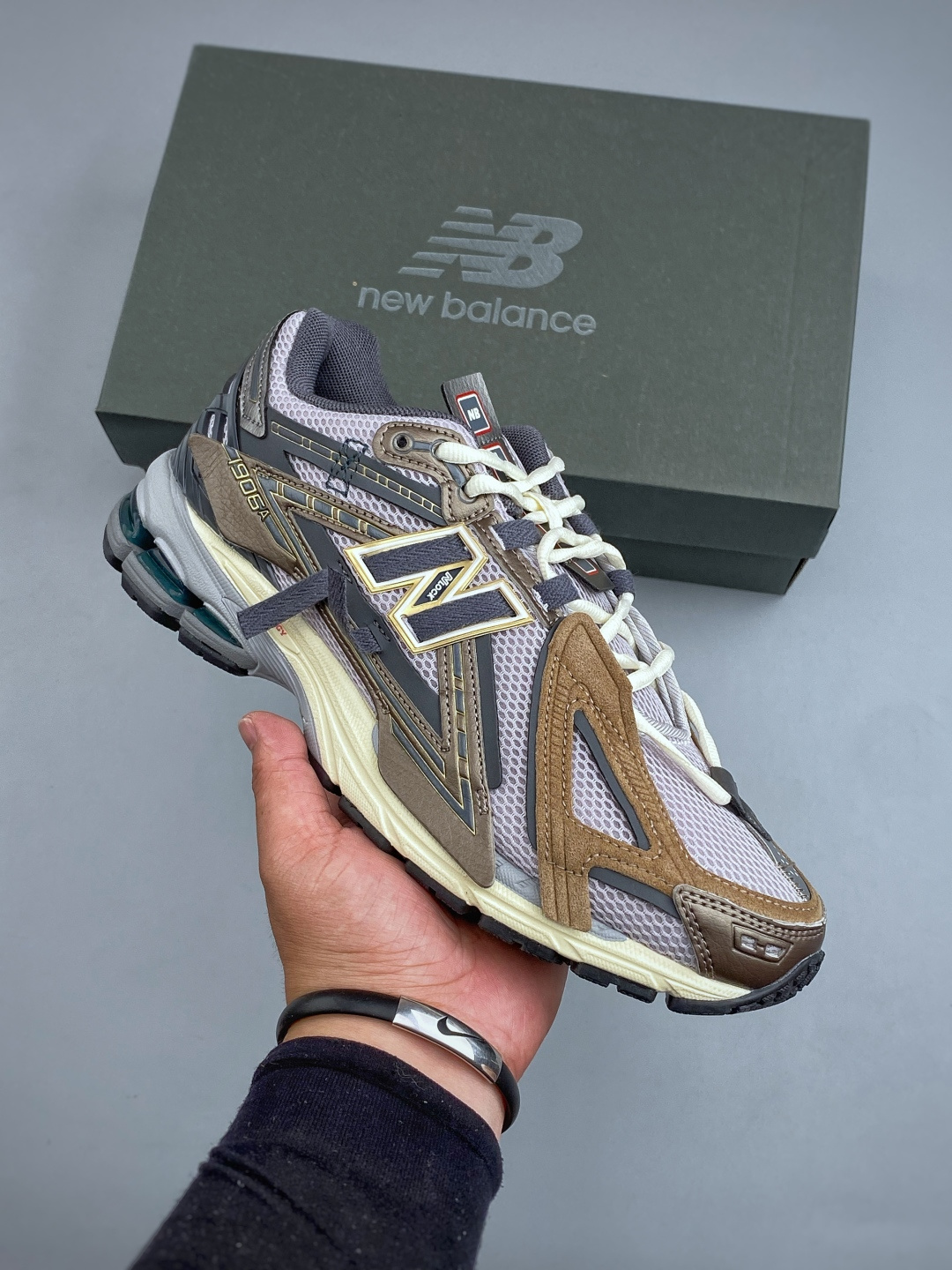 New Balance U1906