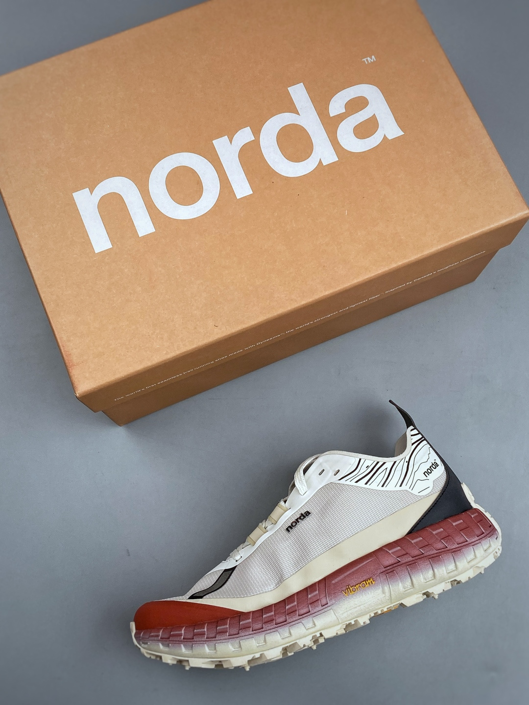 E NORDA 001 LTDED M 厚底系带耐磨 低帮 户外 越野登山功能鞋舒适鞋面 具有很好的延展