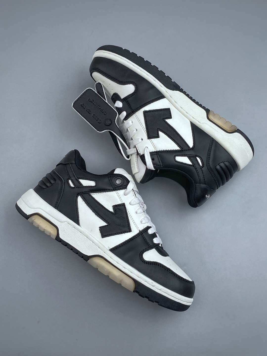 OFF-WHITE OUT OF OFFICE 皮革系带时尚低帮板鞋 尺码：36-47（半）