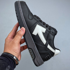 N OFF-WHITE 绒面革 皮革 潮流 舒适 耐磨 板鞋鞋面采用皮革材质制作 采用流行版型设计 外观 N OFF-WHITE 绒面革 皮革 潮流 舒适 耐磨 板鞋鞋面采用皮革材质制作 采用流行版型设计 外观