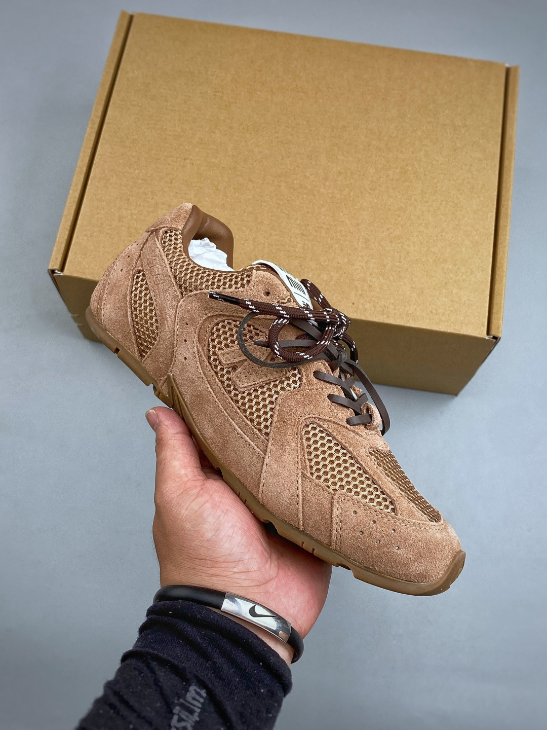 顶级礼盒版本Miu Miu缪缪 x New Balance NB530 银色联名复古运动休闲阿甘德训鞋 