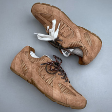 顶级礼盒版本Miu Miu缪缪 x New Balance NB530 银色联名复古运动休闲阿甘德训鞋 顶级礼盒版本Miu Miu缪缪 x New Balance NB530 银色联名复古运动休闲阿甘德训鞋