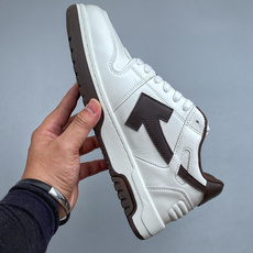 N OFF-WHITE 绒面革 皮革 潮流 舒适 耐磨 板鞋鞋面采用皮革材质制作 采用流行版型设计 外观 N OFF-WHITE 绒面革 皮革 潮流 舒适 耐磨 板鞋鞋面采用皮革材质制作 采用流行版型设计 外观