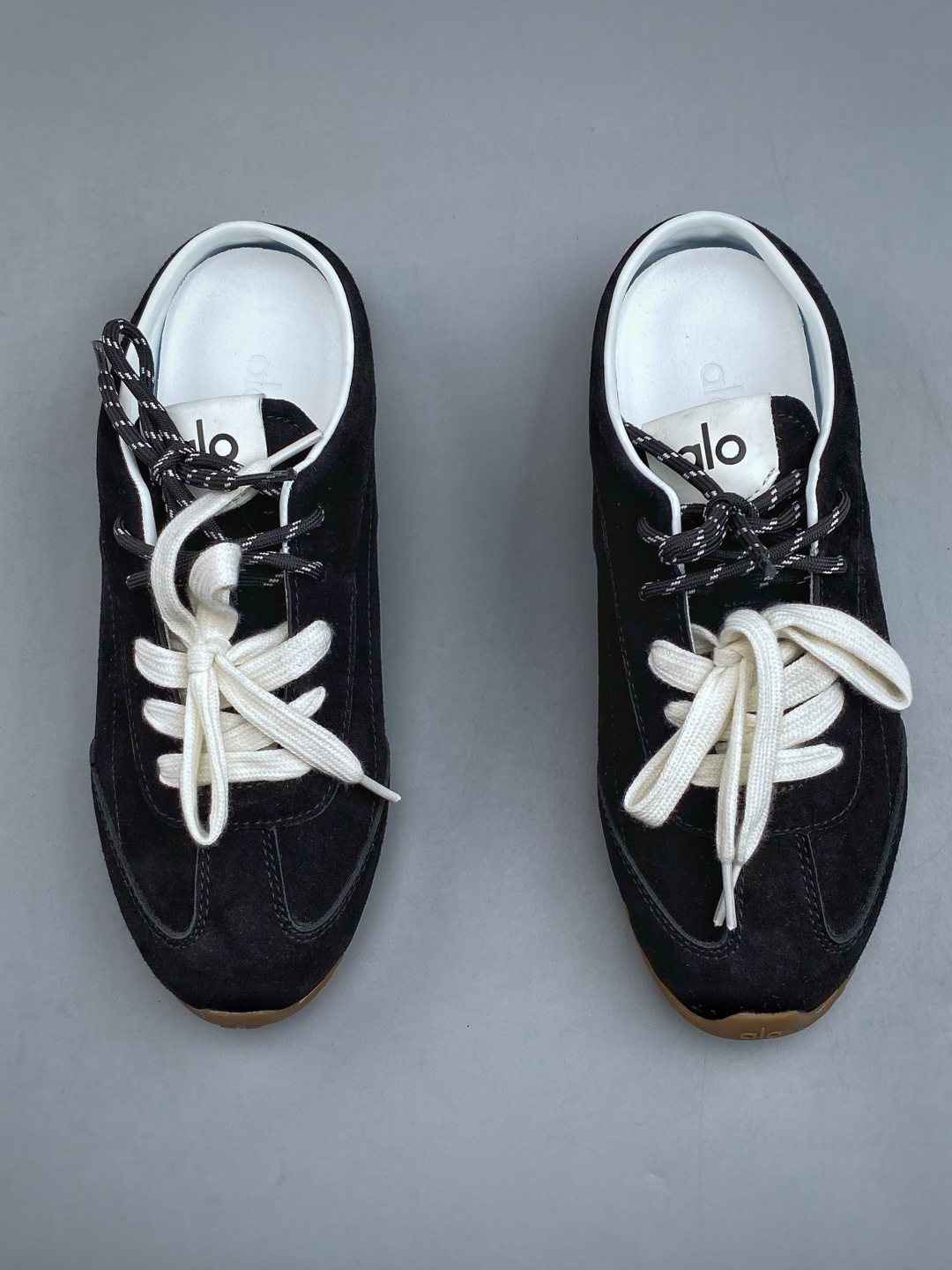 L Alo Sunset Sneaker 徳训生活休闲鞋 半拖货号：A1004 尺码：36-42（半）