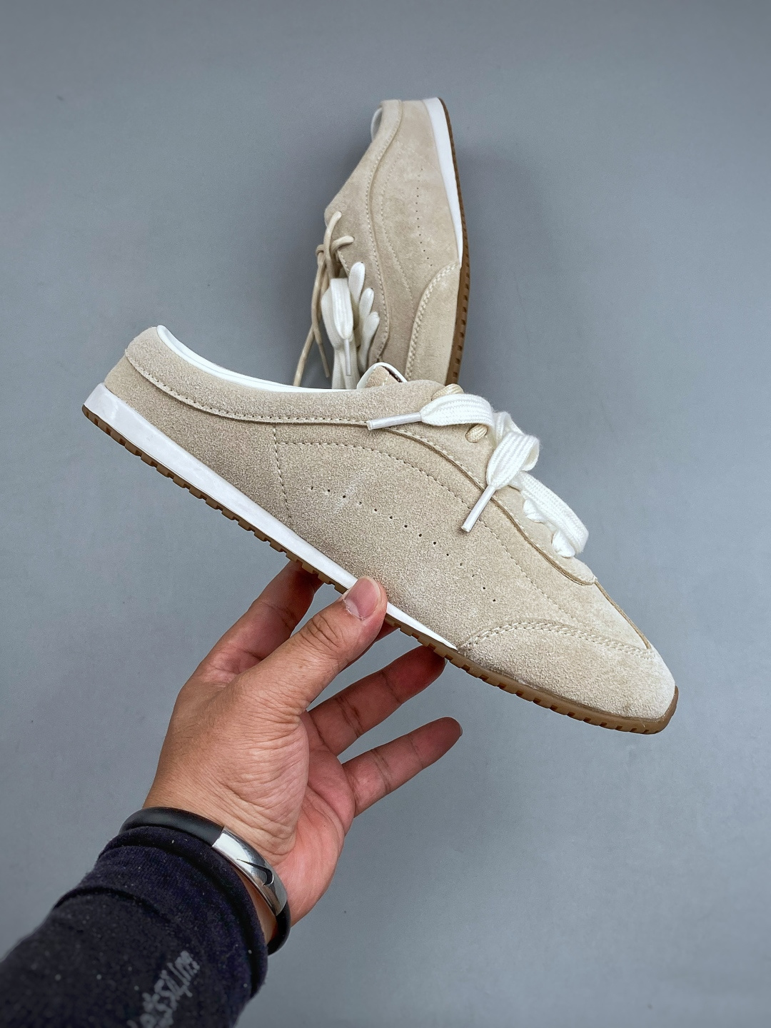 L Alo Sunset Sneaker 徳训生活休闲鞋 半拖货号：A1004 尺码：36-42（半）