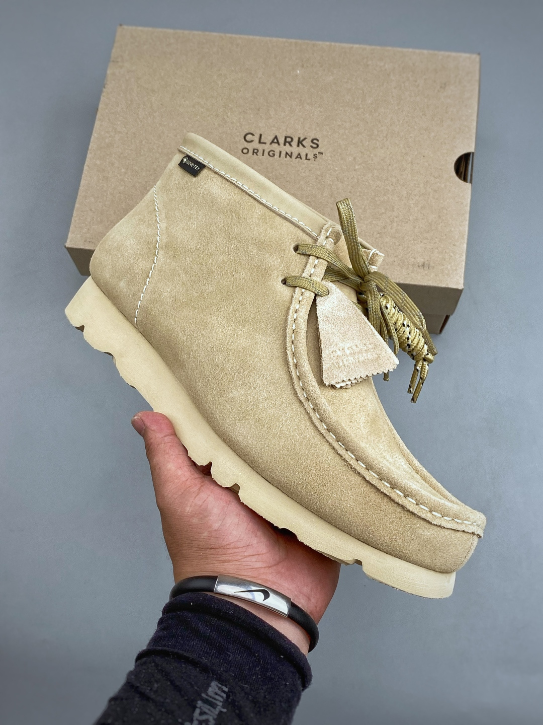 S 其乐Clarks Wallebee 乐福风格中帮袋鼠鞋户外防水面料Gore-Tex的面料 结合工装优