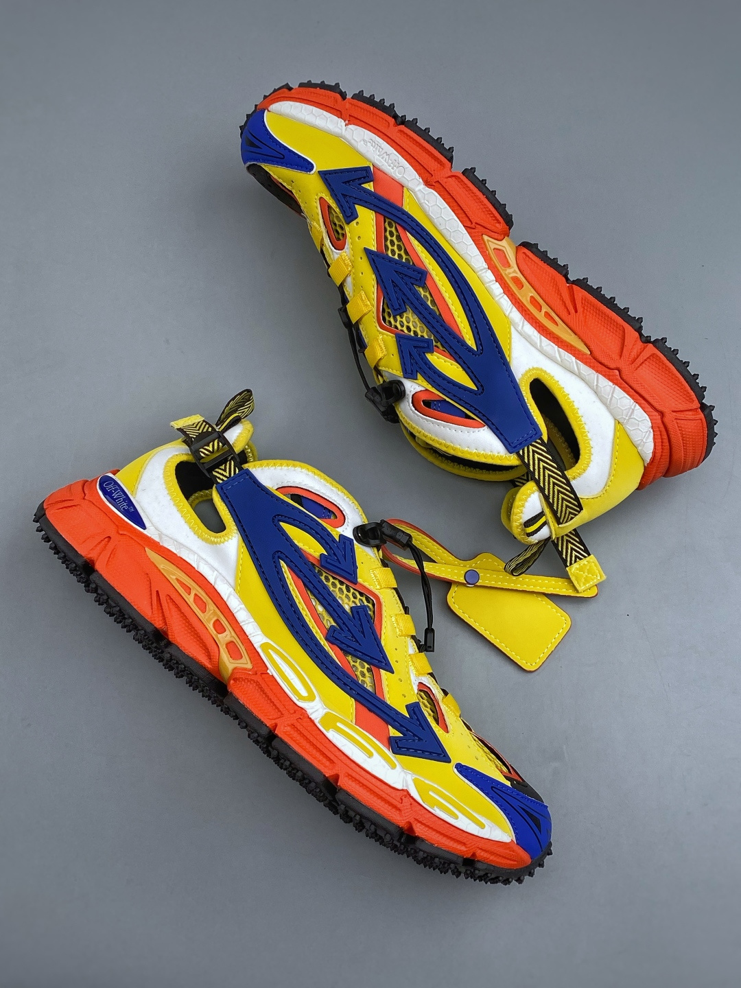 N Off-White C/O VirGil Abloh 人气单品 OW最新款情侣款跑鞋百分百原盒正确版