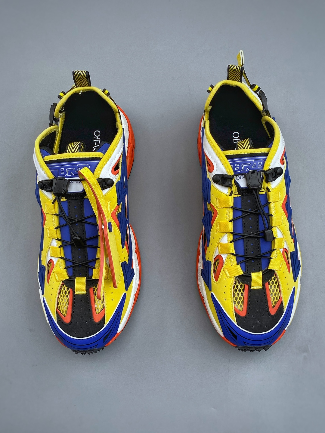 N Off-White C/O VirGil Abloh 人气单品 OW最新款情侣款跑鞋百分百原盒正确版