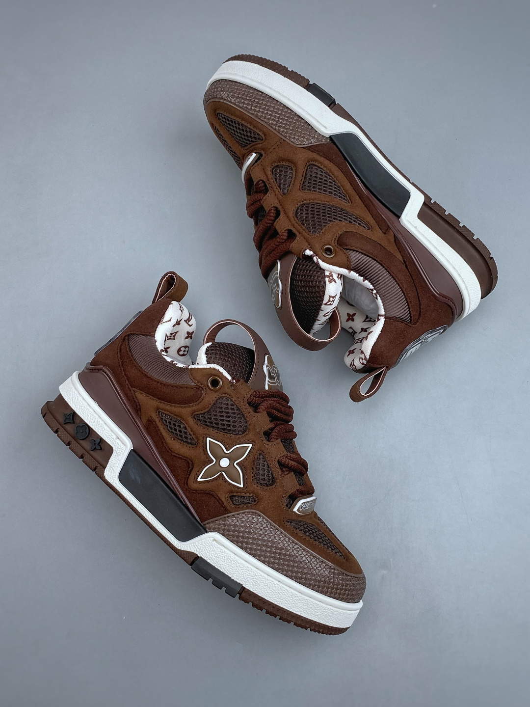 LV-路易-威登trainer 2026走秀最新款原版1：1开发复刻！！上脚非常舒适 做工精细鞋面由意大