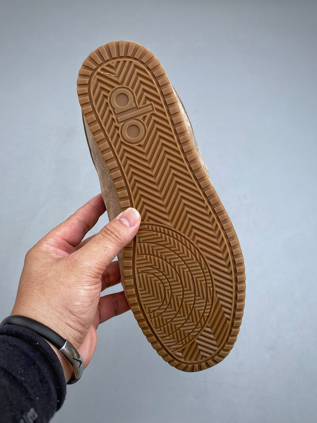 L Alo Sunset Sneaker 徳训生活休闲鞋 半拖货号：A1004 U 尺码：36-42（半