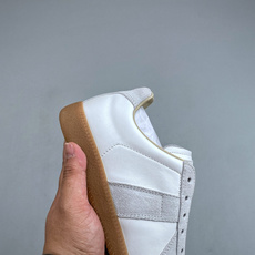 S Maison Margiela Calfskin Replica MM6 马吉拉复古低帮时尚德训鞋私 S Maison Margiela Calfskin Replica MM6 马吉拉复古低帮时尚德训鞋私