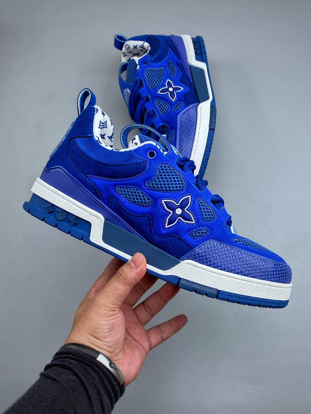 LV-路易-威登trainer 2026走秀最新款原版1：1开发复刻！！上脚非常舒适 做工精细鞋面由意大