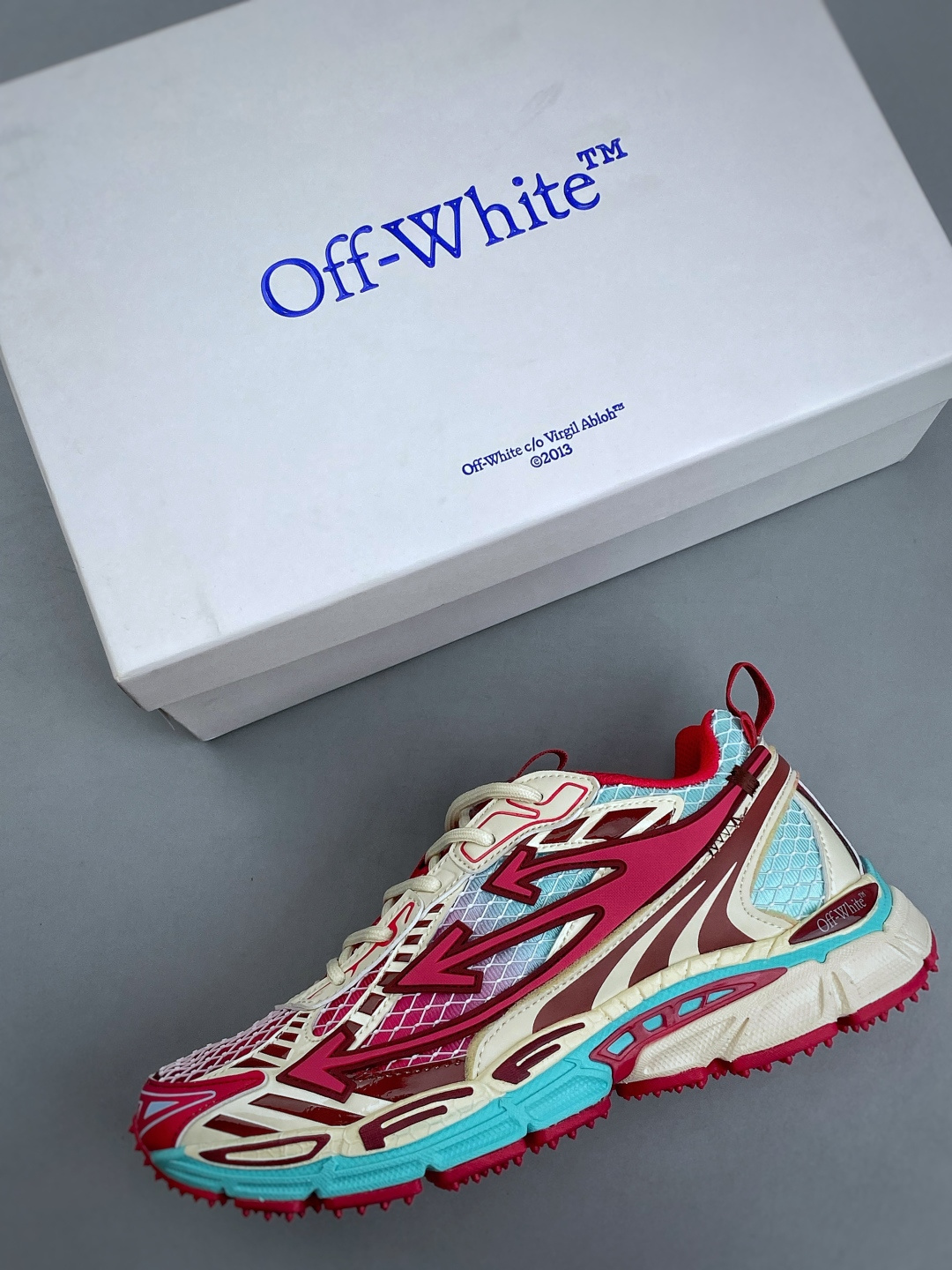 N Off-White C/O VirGil Abloh 人气单品 OW最新款情侣款跑鞋百分百原盒正确版 原楦原纸板数据