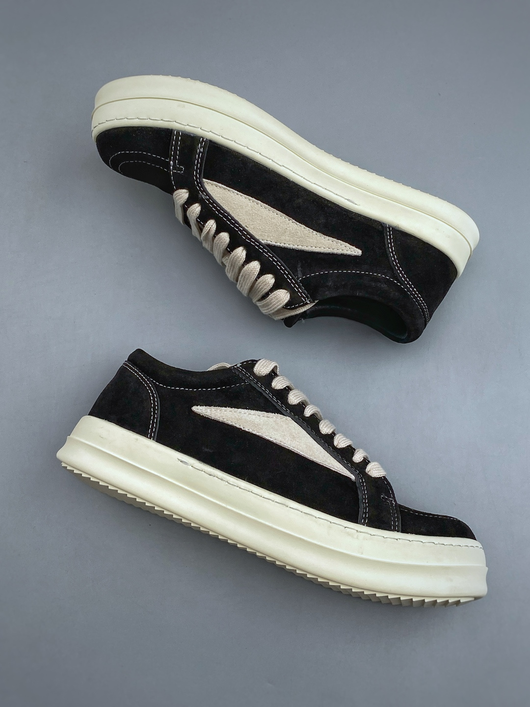 M Rick owens 瑞克 欧文斯 低帮高街休闲板鞋 尺码：36-46