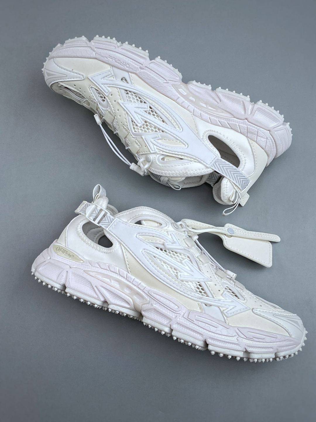 N Off-White C/O VirGil Abloh 人气单品 OW最新款情侣款跑鞋百分百原盒正确版 原楦原纸板数据 N Off-White C/O VirGil Abloh 人气单品 OW最新款情侣款跑鞋百分百原盒正确版 原楦原纸板数据