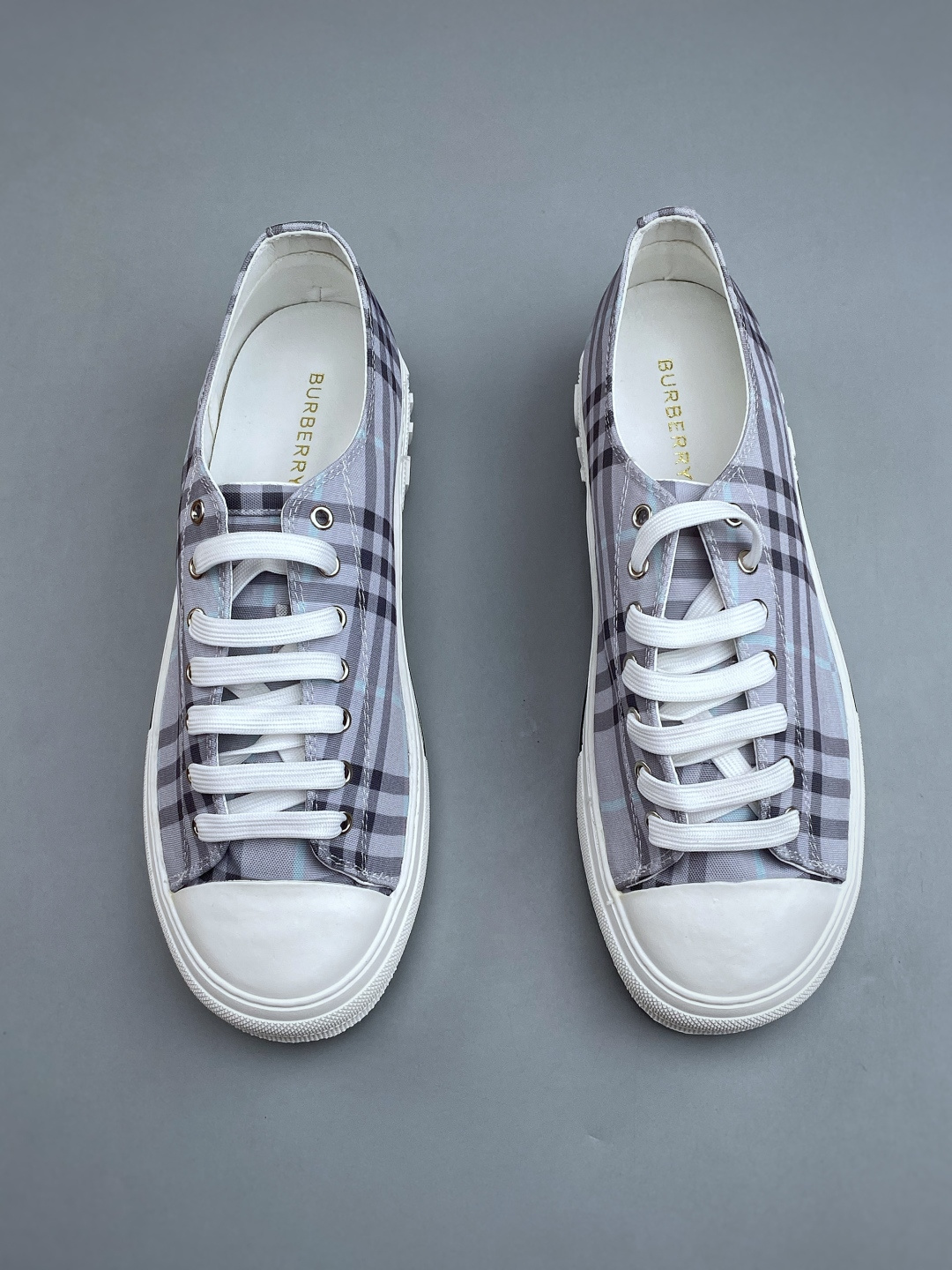 N 巴宝莉新款板鞋 Burberry Vintage 经典时尚 百搭 休闲运动鞋 市场独家高端无胶工艺 全新亮相 可对比