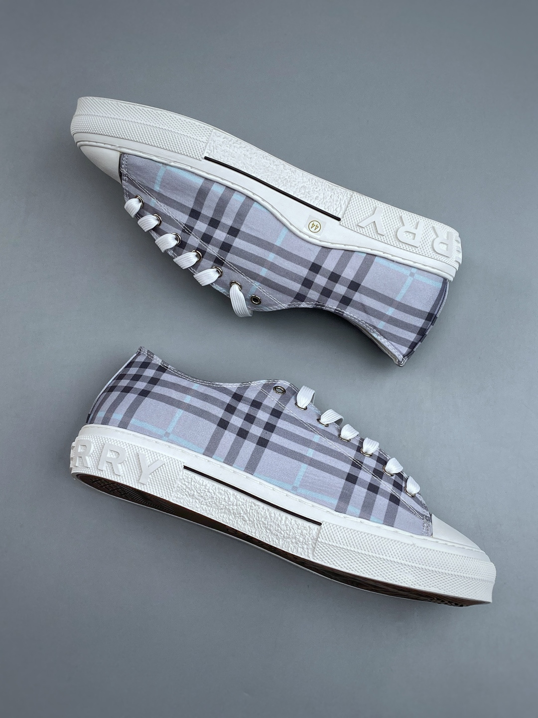 N 巴宝莉新款板鞋 Burberry Vintage 经典时尚 百搭 休闲运动鞋 市场独家高端无胶工艺 全新亮相 可对比