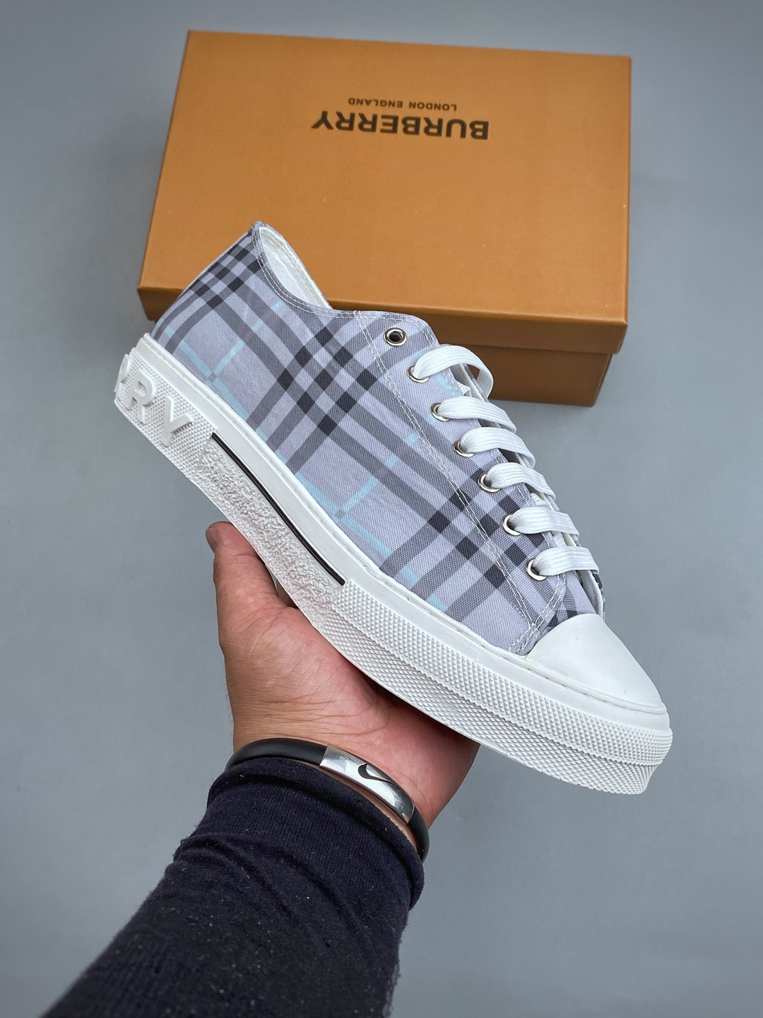 N 巴宝莉新款板鞋 Burberry Vintage 经典时尚 百搭 休闲运动鞋 市场独家高端无胶工艺 全新亮相 可对比