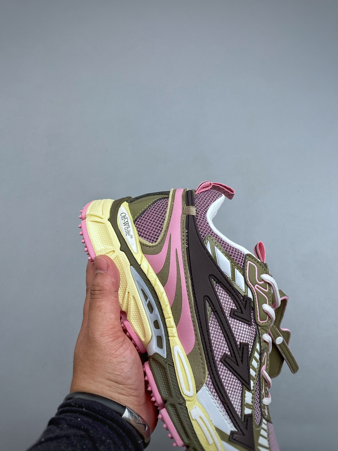 N Off-White C/O VirGil Abloh 人气单品 OW最新款情侣款跑鞋百分百原盒正确版 原楦原纸板数据