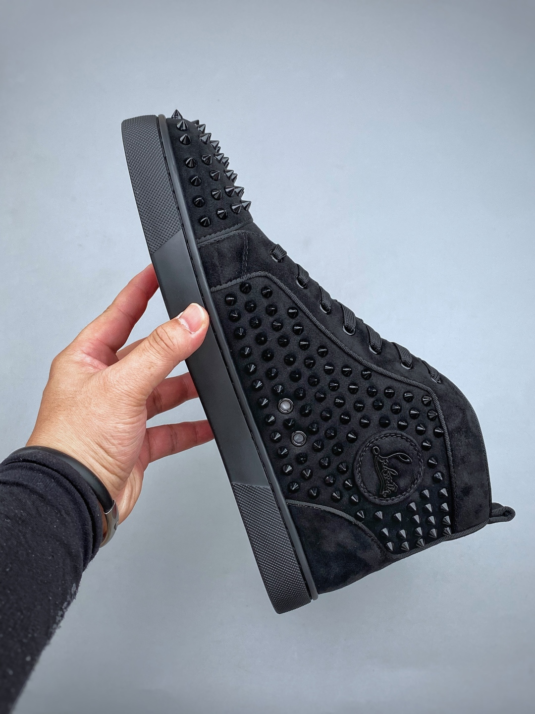 N 法国品牌Christian Louboutin CL(路铂廷) 红底鞋 男鞋低帮红底鞋水钻系带运动休闲板鞋 高品质做 N 法国品牌Christian Louboutin CL(路铂廷) 红底鞋 男鞋低帮红底鞋水钻系带运动休闲板鞋 高品质做