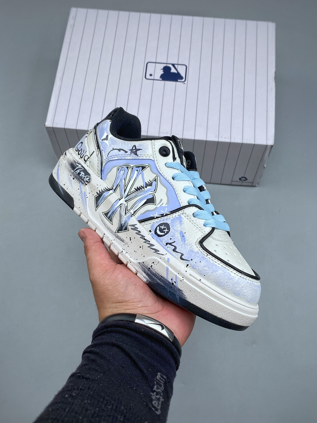 【04435】MLB Chunky Liner Low-Top Chunky Sneakers