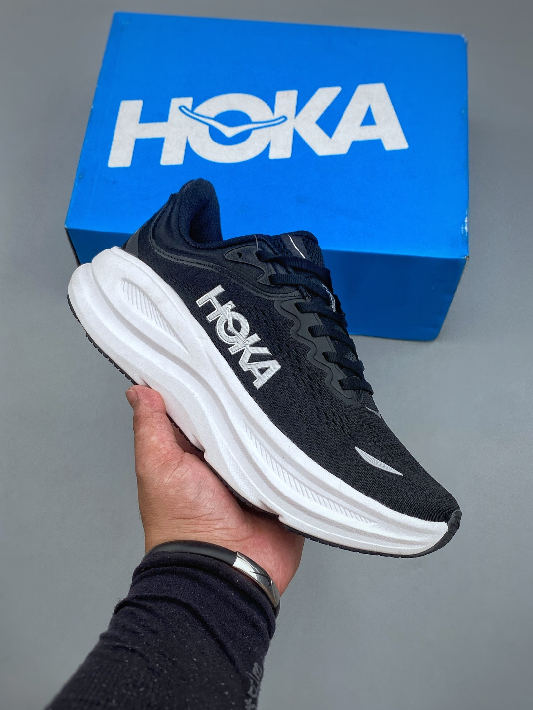 【04691】HOKA M Bondi 9 Lightweight Running Shoes