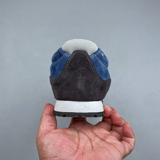 P国潮当红设计师品牌Ummcor 户外复古登山鞋✨太酷了 颜值和实力同时在线 反毛皮面料质感拉满,做工细节看得见 鞋头防 P国潮当红设计师品牌Ummcor 户外复古登山鞋✨太酷了 颜值和实力同时在线 反毛皮面料质感拉满,做工细节看得见 鞋头防