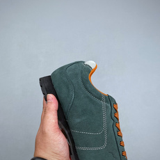P国潮当红设计师品牌Ummcor 户外复古登山鞋✨太酷了 颜值和实力同时在线 反毛皮面料质感拉满,做工细节看得见 鞋头防 P国潮当红设计师品牌Ummcor 户外复古登山鞋✨太酷了 颜值和实力同时在线 反毛皮面料质感拉满,做工细节看得见 鞋头防