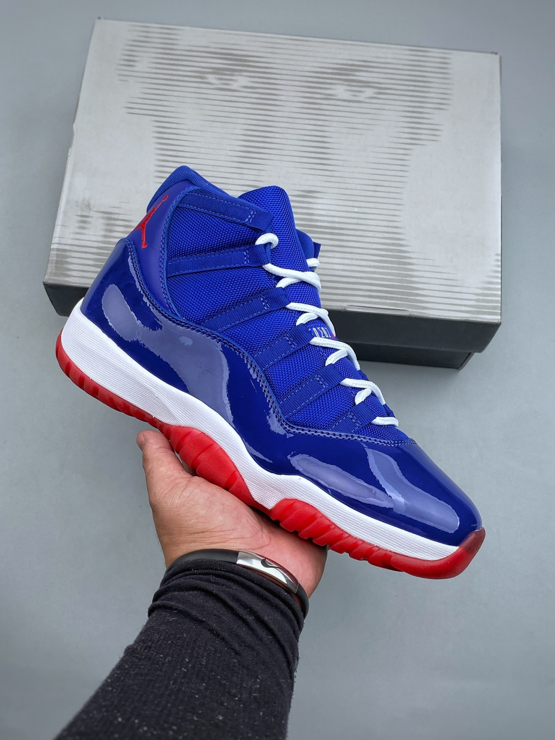 【07900】Jordan 11 Retro High Top Basketball Shoes Size: 40-48.5