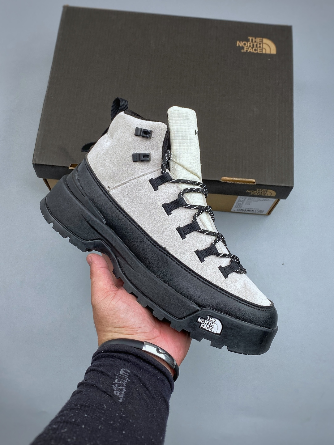 【07970】The North Face GlenclYffe Urban Boot Size: 40-45