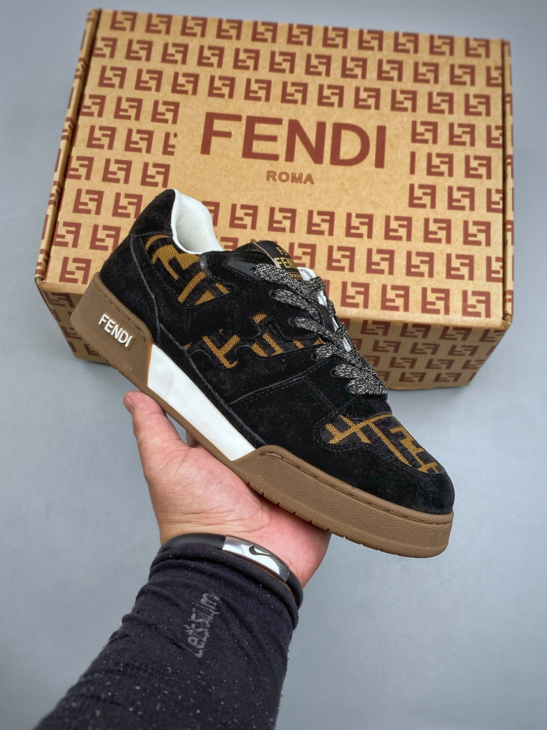 【07957】FENDI Match Low-Top Sneakers Size: 35-46