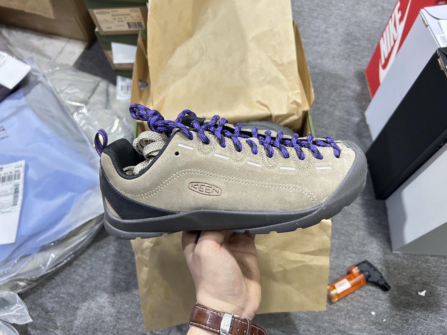 💎高端好物 发货推荐款式🛒
💎团队精选发货热门款式'欢迎对接合作
💎认真精修每一双鞋子'团队主打严格质检'
💎终端独家供图供货'所见即所得'放心冲刺'
💎多版本供应'可带图询问其他价格'一站式供应'
💎主打中高端品质供应'深梗行业潜心做货