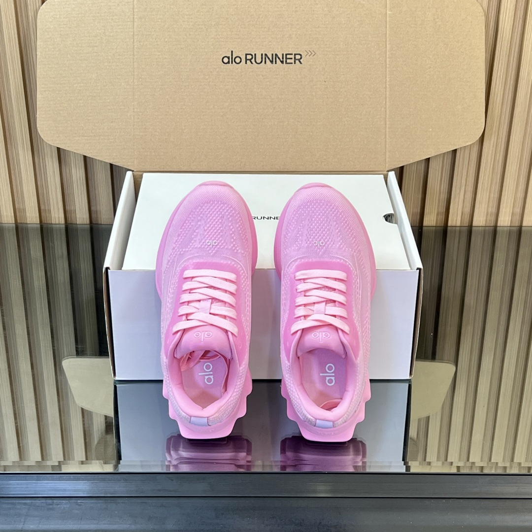 Alo Runner Series: High-Performance Jogging Shoes with Eco-Friendly Design - 图片 2