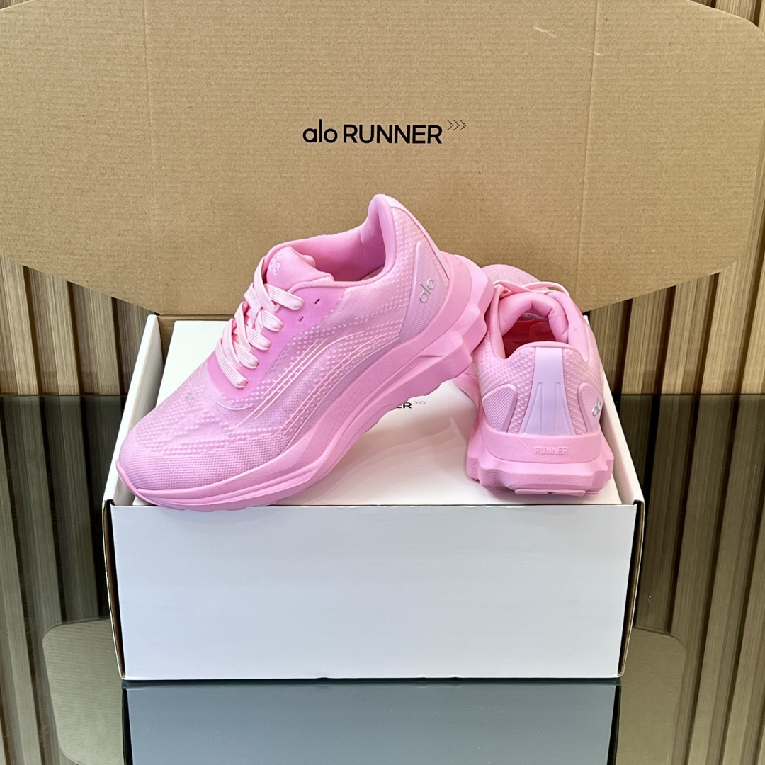 Alo Runner Series: High-Performance Jogging Shoes with Eco-Friendly Design - 图片 6