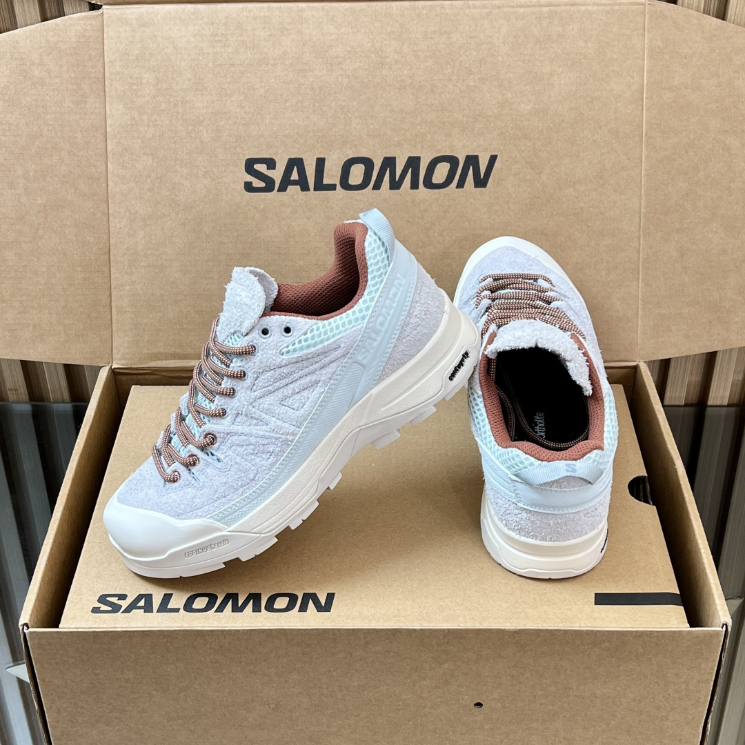 Salomon X-ALP Suede Sneakers: Urban Style with Aerodynamic Design - 图片 5