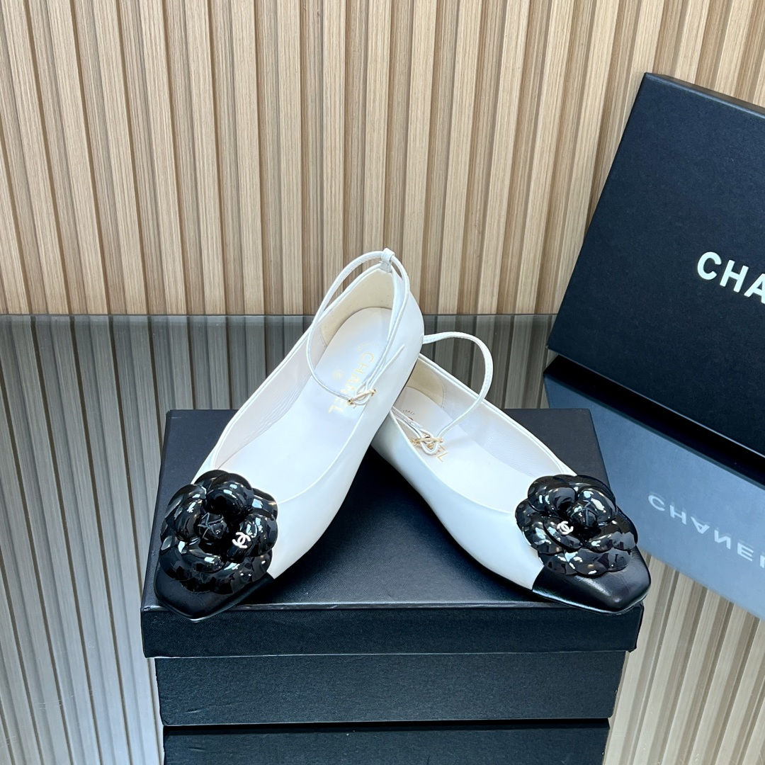 “Chanel 25ss Tea Series: Elegant, Comfortable, and Invincible Custom Leather Shoes for Rich Men” - 图片 2