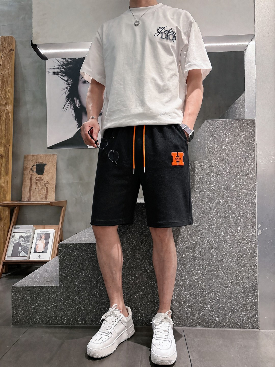 ·  爱马仕 2026春夏新款男士休闲宽松短裤 五分裤 高端货简洁时尚大方定制原版进口面料简洁利落又清爽品质做工细节精美